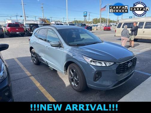 2023 Ford Escape ST-Line Select