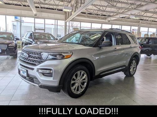 ICONIC SILVER 2021 Ford Explorer XLT