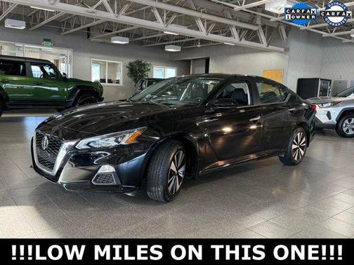 2022 Nissan Altima 2.5 SV