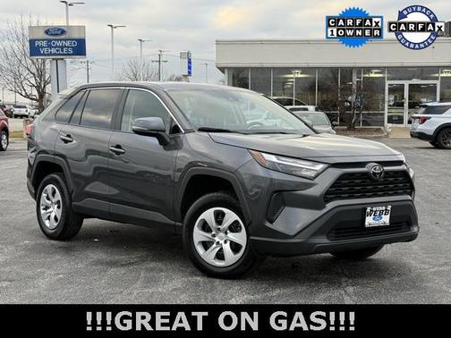 2023 Toyota RAV4 LE
