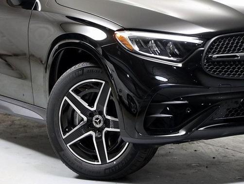 2025 Mercedes-Benz GLC 300 4MATIC Coupe