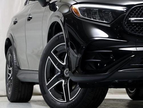 2025 Mercedes-Benz GLC 300 4MATIC Coupe