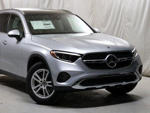 Silver 2026 Mercedes-Benz GLC 300 Base 4MATIC