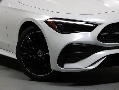 Moonlight White 2026 Mercedes-Benz CLE 450 Base 4MATIC