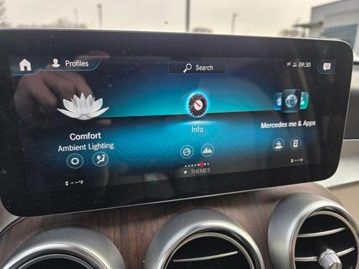 2022 Mercedes-Benz GLC 300 Base 4MATIC