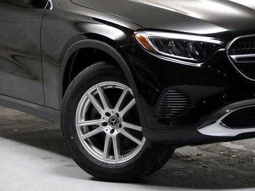 2025 Mercedes-Benz GLC 300 Base 4MATIC