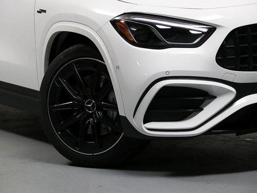 2025 Mercedes-Benz AMG GLA 35 Base