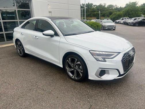 Glacier White Metallic 2022 Audi A3 40 Premium