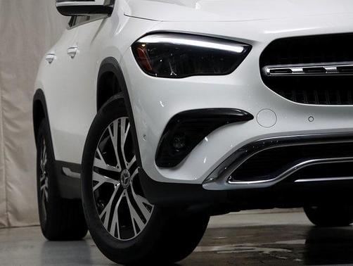 2026 Mercedes-Benz GLA 250 Base 4MATIC