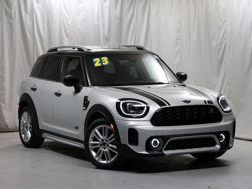 2023 MINI Countryman Cooper S