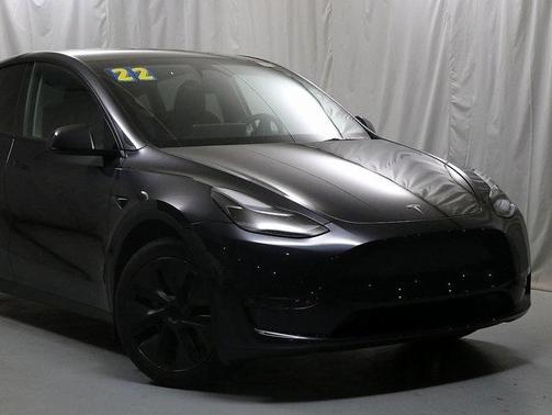 2024 Tesla Model Y Long Range