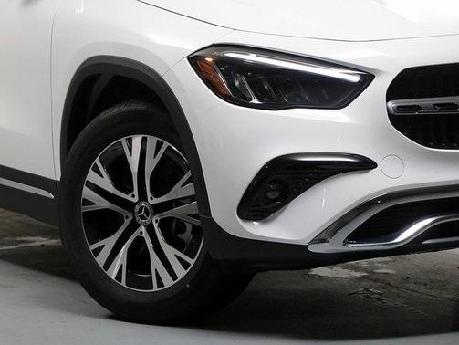 2025 Mercedes-Benz GLA 250 Base 4MATIC