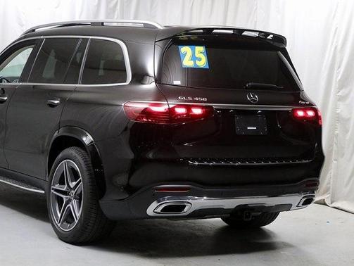 2025 Mercedes-Benz GLS 450 4MATIC