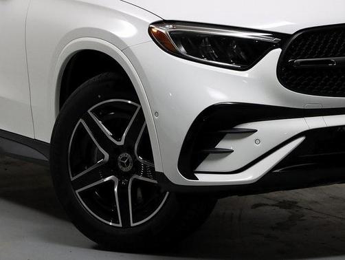 2026 Mercedes-Benz GLC 300 Base 4MATIC