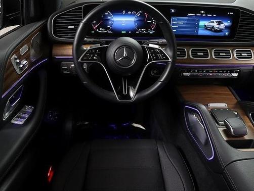 2025 Mercedes-Benz GLE 450e 4MATIC