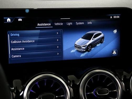 2025 Mercedes-Benz GLA 250 Base 4MATIC