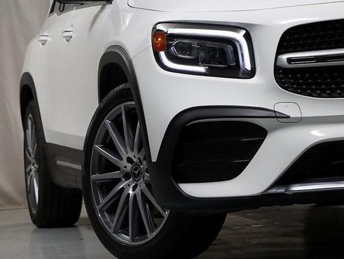 2021 Mercedes-Benz GLB 250 Base 4MATIC