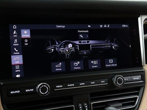 2021 Porsche Macan Base