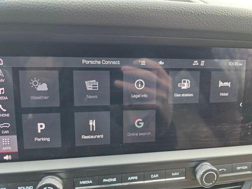 2021 Porsche Macan Base