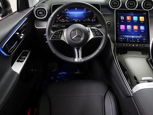 2025 Mercedes-Benz GLC 350e Base 4MATIC