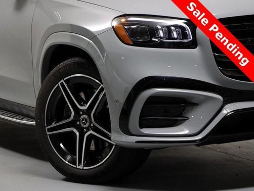 2025 Mercedes-Benz GLS 450 4MATIC