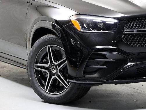 Obsidian Black Metallic 2026 Mercedes-Benz GLE 350 Base 4MATIC