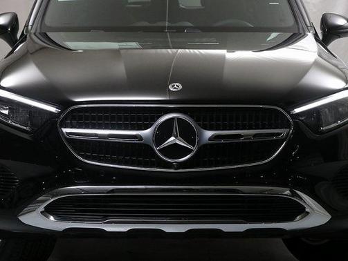 2025 Mercedes-Benz GLC 300 Base 4MATIC