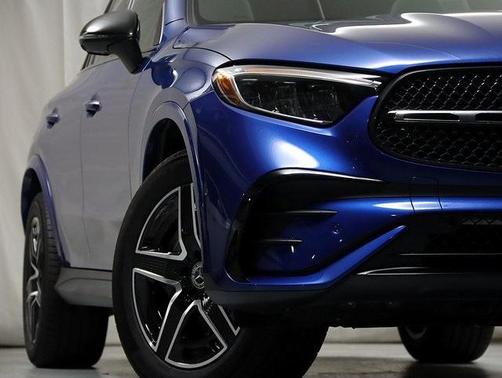 2025 Mercedes-Benz GLC 300 Base 4MATIC