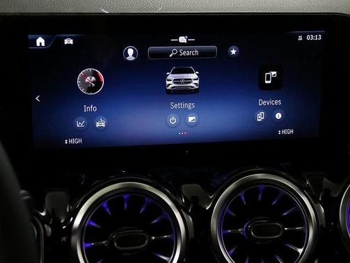 2025 Mercedes-Benz GLA 250 Base 4MATIC
