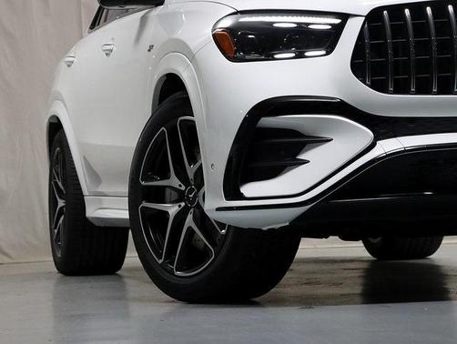 2026 Mercedes-Benz AMG GLE 53 Base