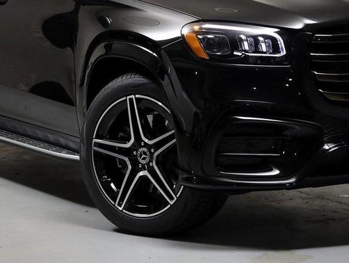 2026 Mercedes-Benz GLS 450 4MATIC