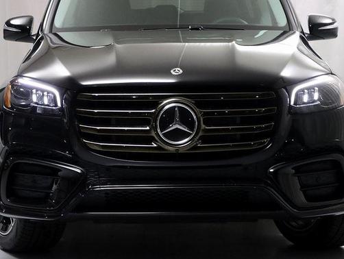2026 Mercedes-Benz GLS 450 4MATIC