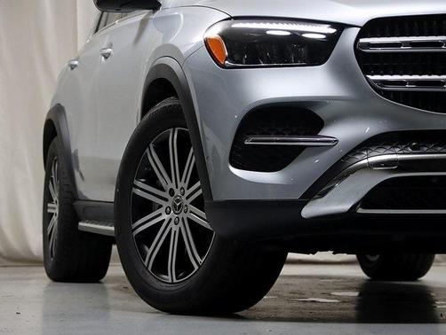 2026 Mercedes-Benz GLE 450e GLE 450E