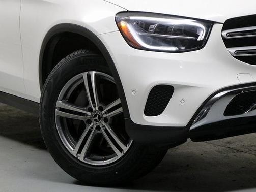 2021 Mercedes-Benz GLC 300 Base 4MATIC