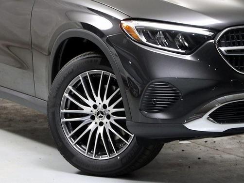 2025 Mercedes-Benz GLC 300 Base 4MATIC