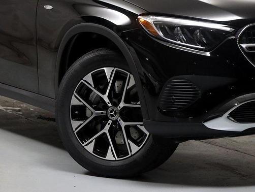 2025 Mercedes-Benz GLC 350e Base 4MATIC