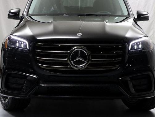 2026 Mercedes-Benz GLS 450