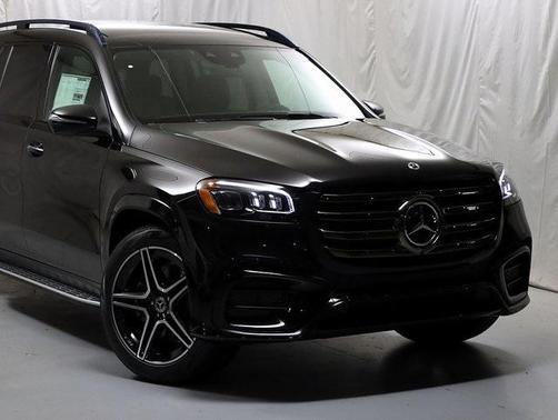 2026 Mercedes-Benz GLS 450