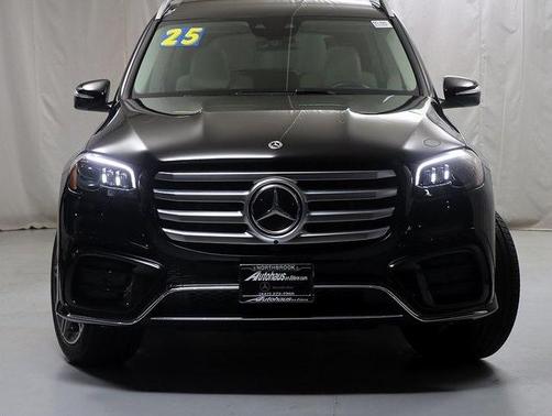 2025 Mercedes-Benz GLS 450 4MATIC
