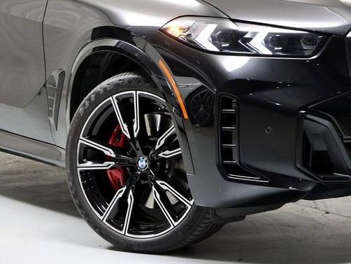 2024 BMW X5 M60i