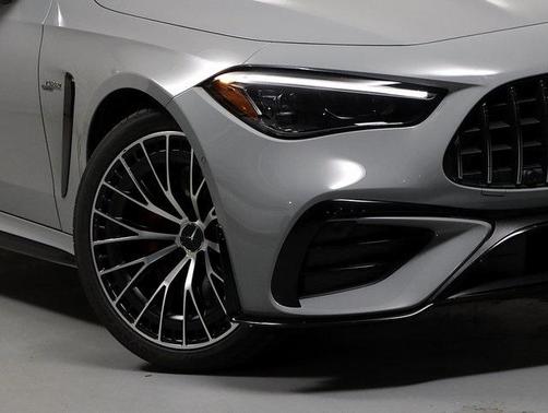 2026 Mercedes-Benz AMG CLE 53 Base