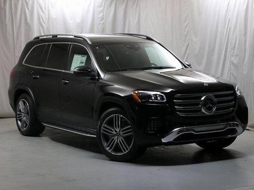 2025 Mercedes-Benz GLS 450 4MATIC