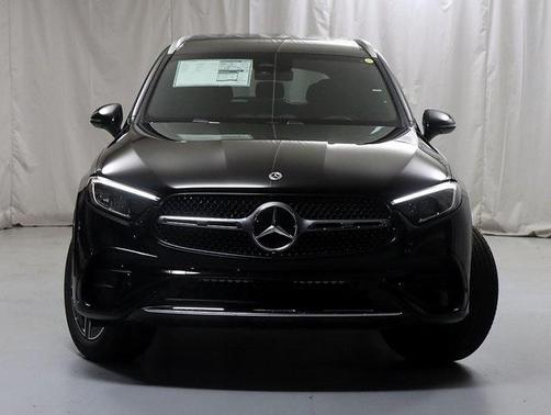 2025 Mercedes-Benz GLC 350e Base 4MATIC