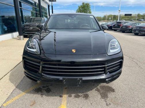 Black Metallic 2023 Porsche Cayenne Platinum Edition