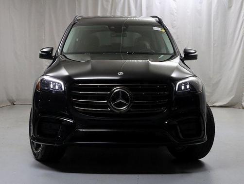 2026 Mercedes-Benz GLS 450 