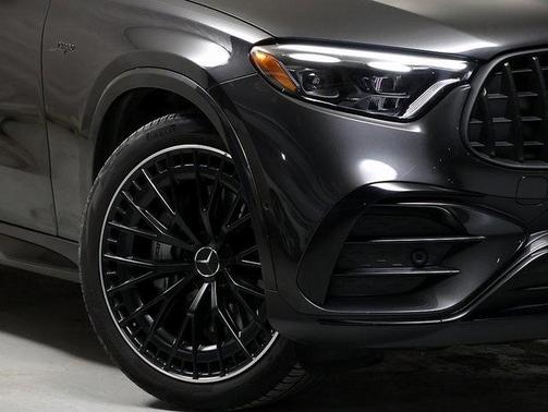 2026 Mercedes-Benz AMG GLC 43 Base
