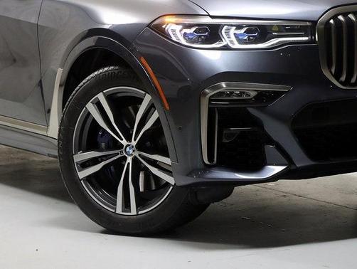 2021 BMW X7 M50i