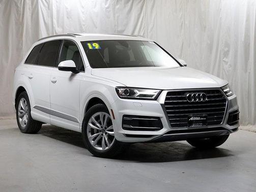 2019 Audi Q7 55 Premium