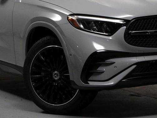 2025 Mercedes-Benz GLC 300 Base 4MATIC