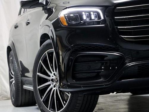 2026 Mercedes-Benz GLS 580 Base 4MATIC
